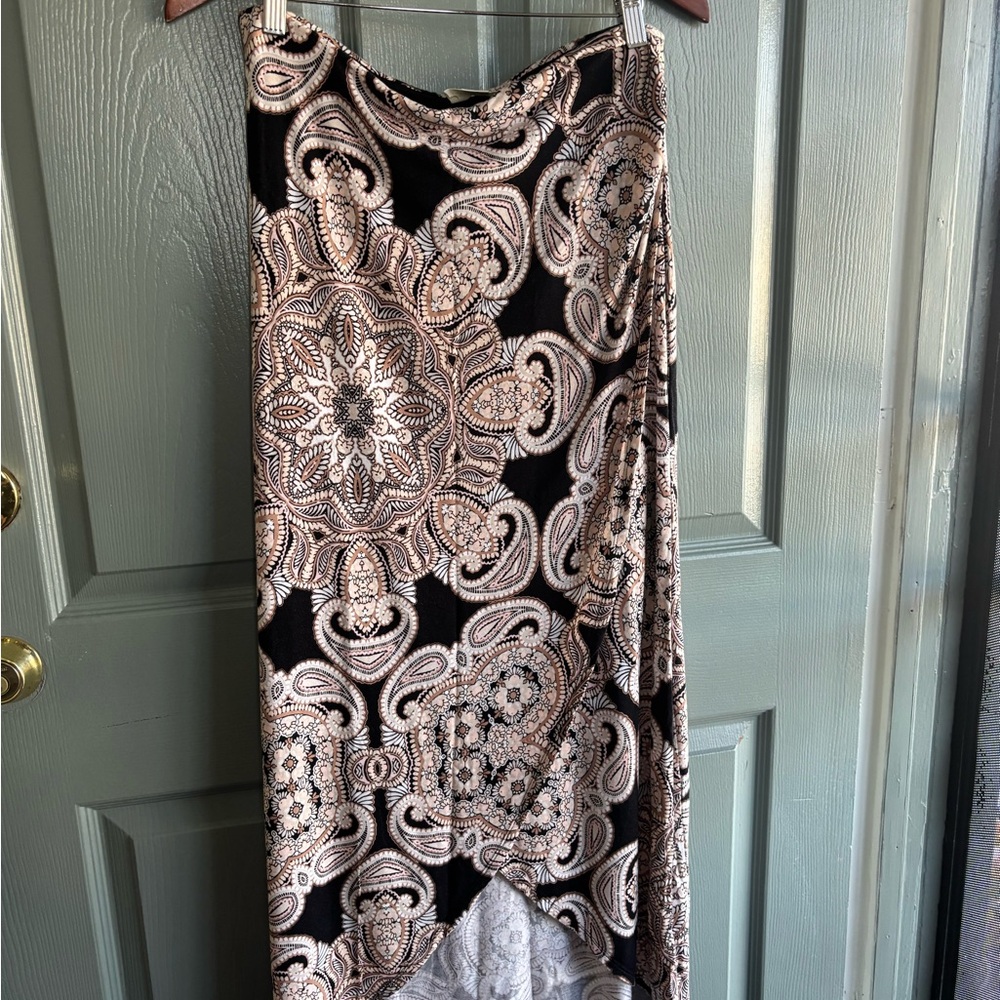 Anthropologie Black and Cream Asymmetrical Wrap Maxi Skirt